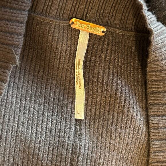 Free People Oakleigh Vest Womens Sz Large Charcoal Gray V Neck Raw Hem Oversize - Picture 7 of 16